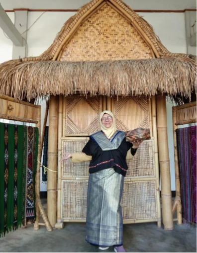 Dr. Sa'diyah El Adawiyah, M.Si