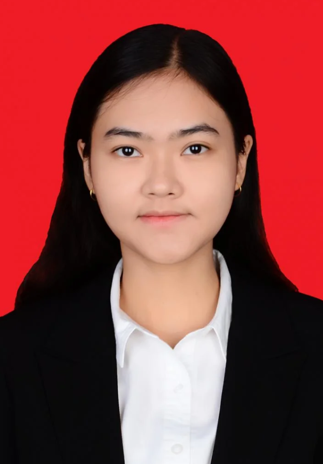 Ni Putu Ratna Dewi Gayatri