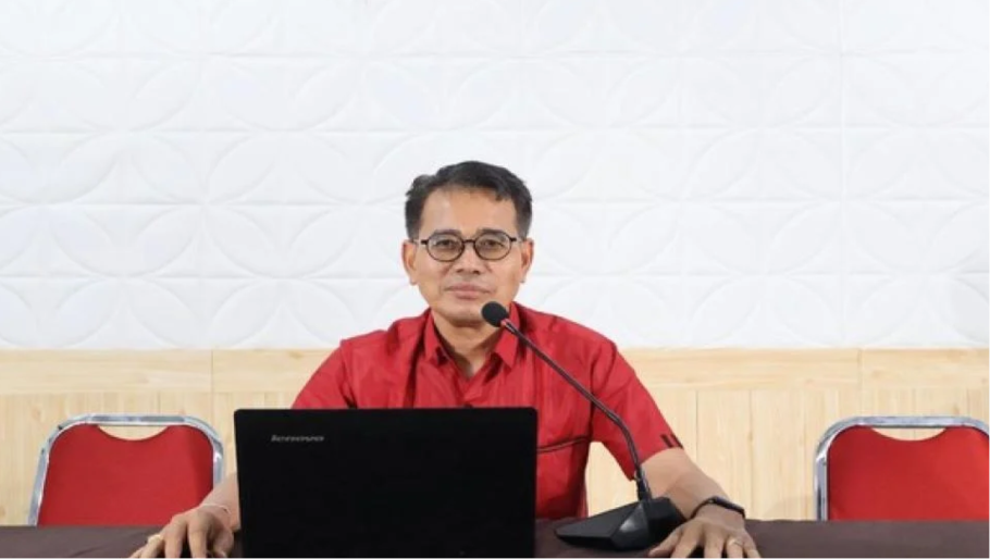 Dr. I Nengah Laba