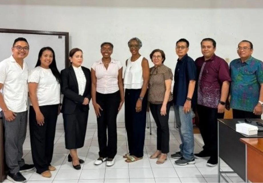 Universitas Dhyana Pura Jajaki Membuka Peluang Kolaborasi Global Immersion Programme dengan University of Sussex, UK